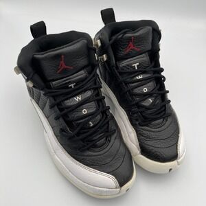 Air Jordan 12 Retro Playoff 2022 Sneakers Youth Boys 5Y‎ Black Leather Athletic